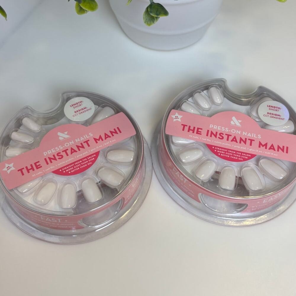 Olive & June The Instant Mani Press On Nails CCT Gradient Sheer Pink White Kits